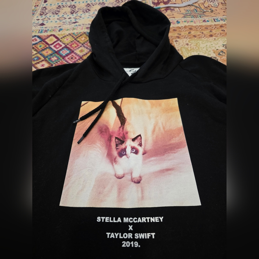 Stella McCartney X Taylor Swift Hoodie - Picture 2 of 3